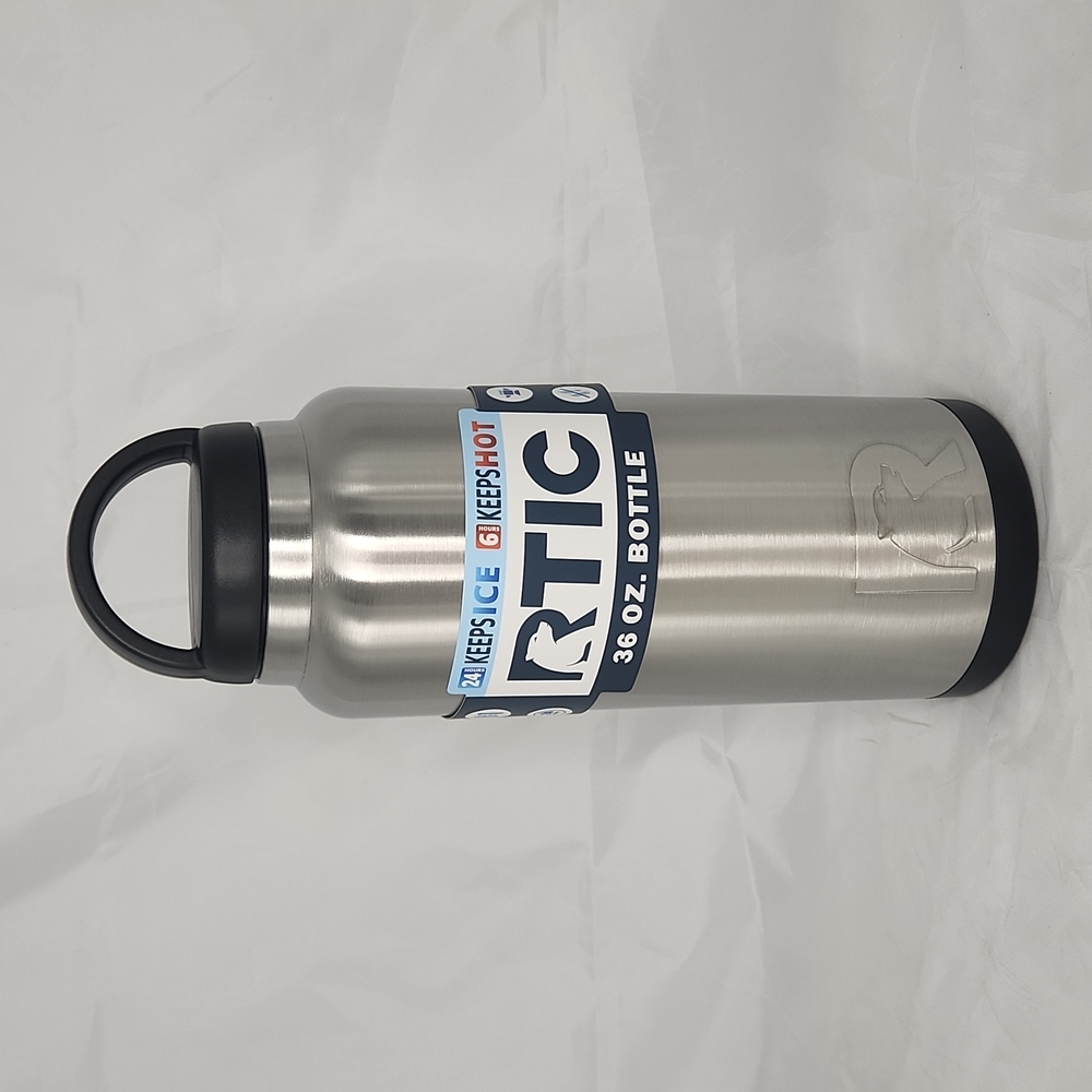 Rtic water bottle 36oz stainless steel